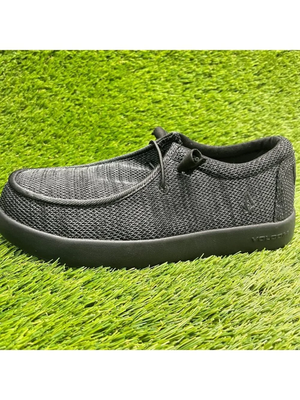Volcom Chill SR Womens Size 8D Black Composite Toe Safety Work Slip-On Shoes